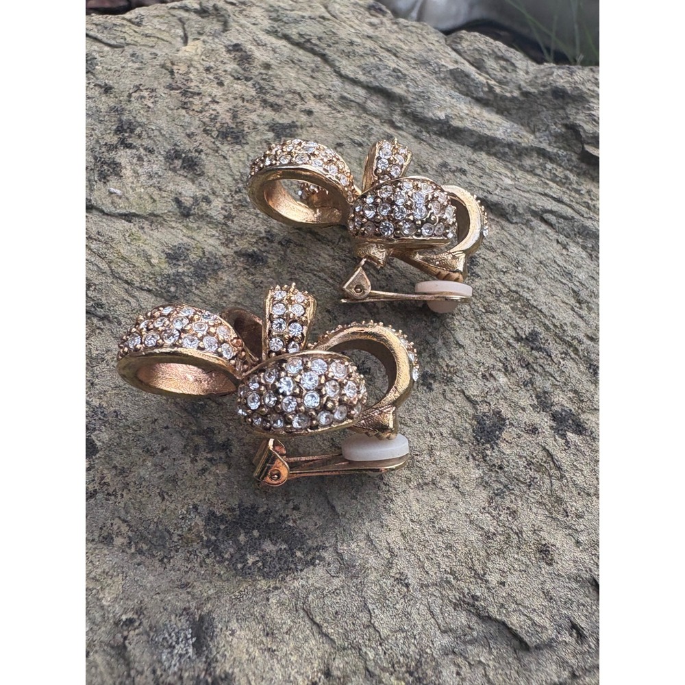Oscar de la Renta Gold Clover Pavé Crystal Clip-On Earrings OS - Picture 7 of 14